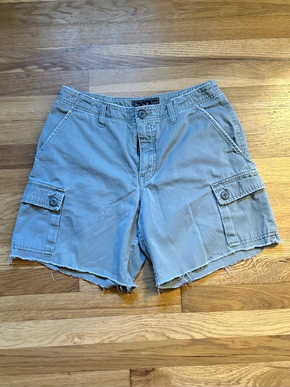 Abercrombie & Fitch Cargo Shorts-Vintage-Womens size 8
